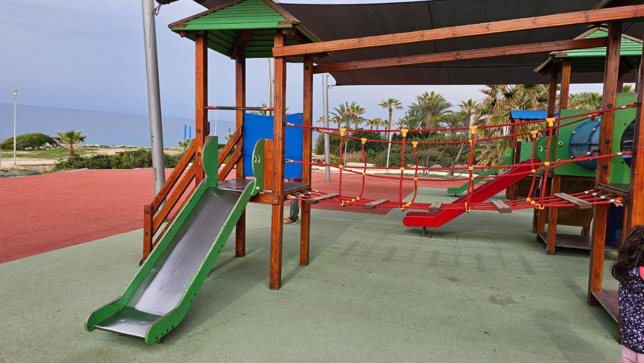 Helios Bay Hotel&Suites Klorakas Exterior foto