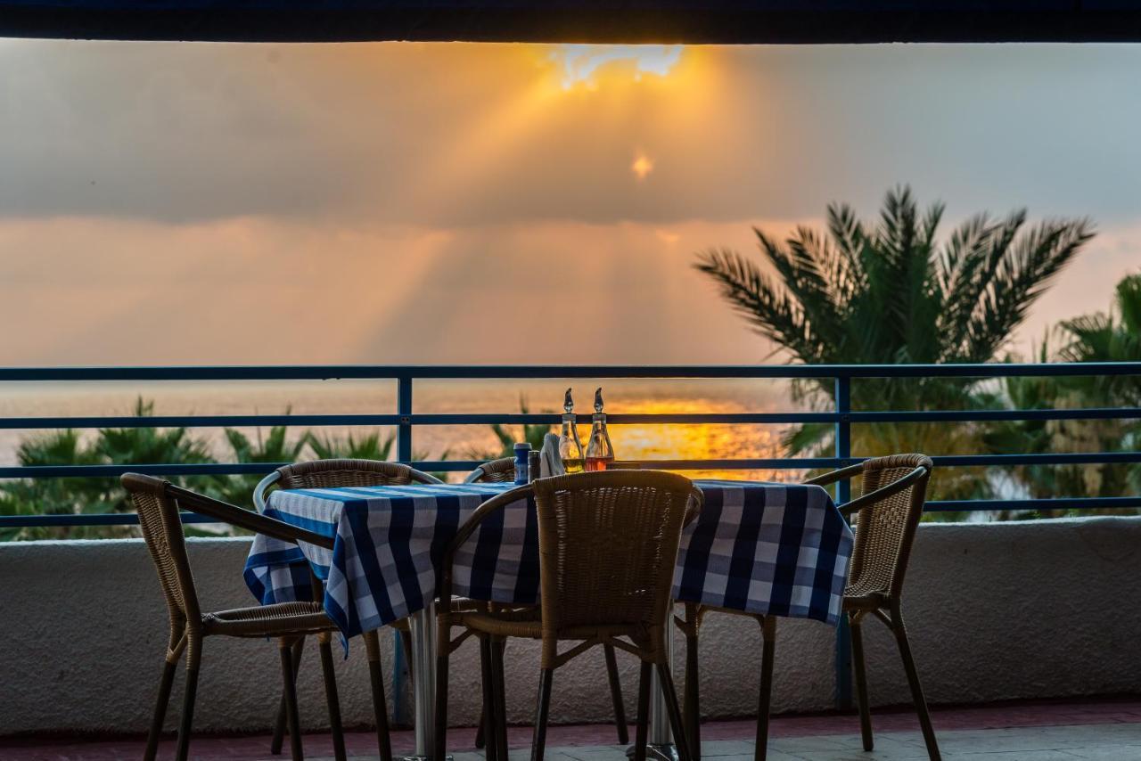 Helios Bay Hotel&Suites Klorakas Exterior foto